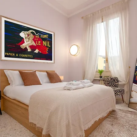 Lägenhet Three-room Flat With Balcony In Porta Romana *